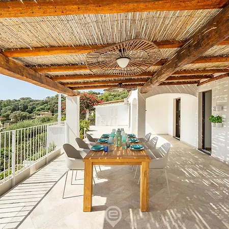 Seaview Dream Villa *